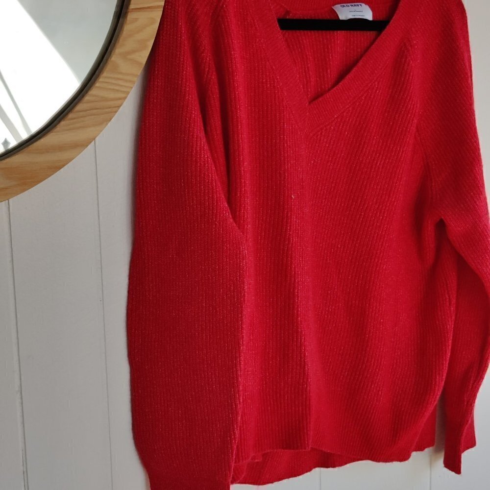 Sweater in Red Cotton Poly Blend, Soft & Comforting Warm Ribbed Knit V neck Sz L